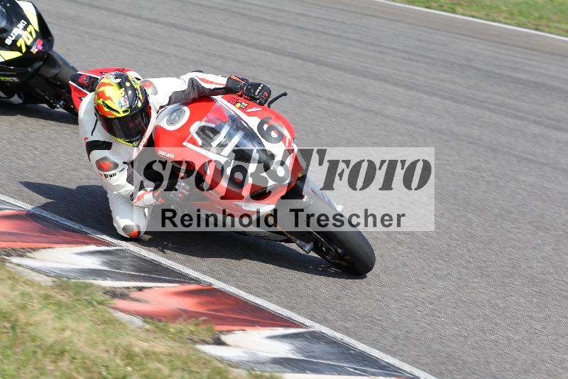 /Archiv-2022/06 15.04.2022 Speer Racing ADR/Gruppe rot/666